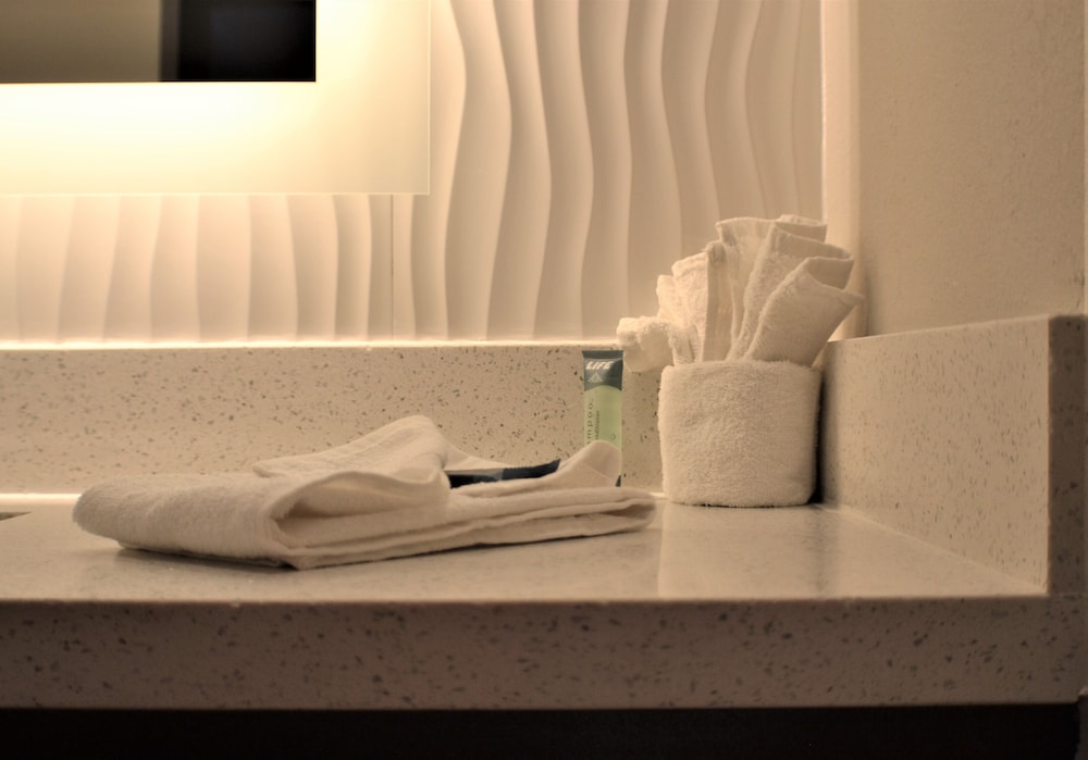 Imperial Suites Adults Only - photo 27
