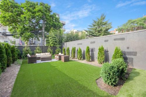 149BK 101 New construction 2BR Private garden W D - photo 3