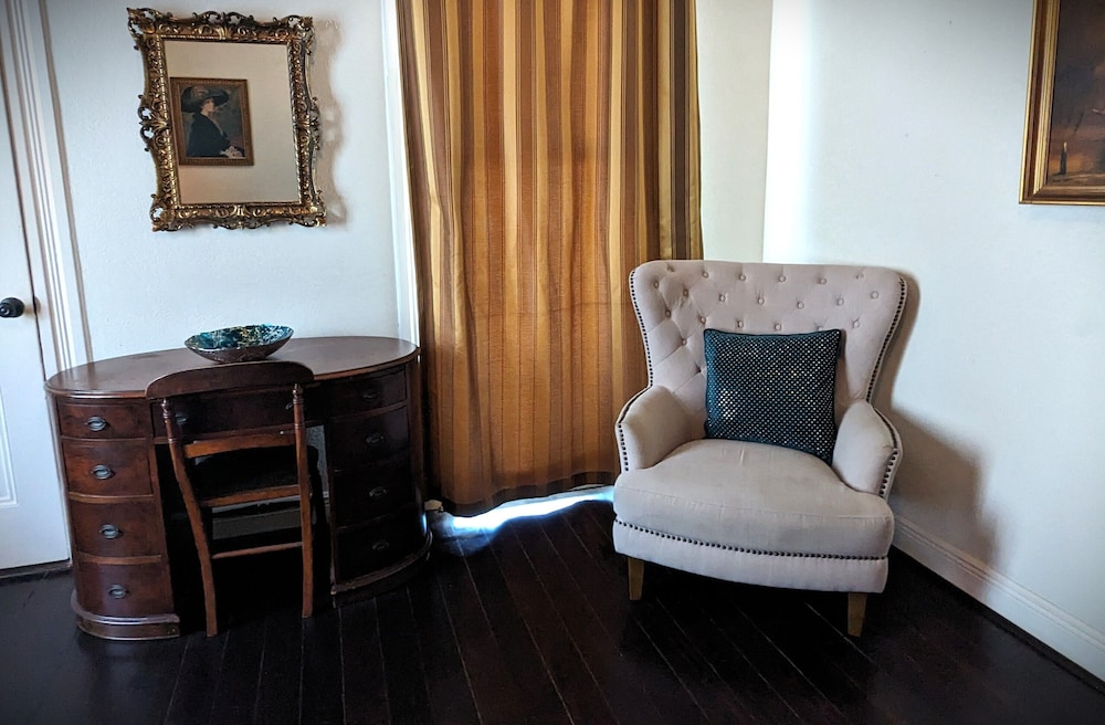 The 1890 Freeman House - photo 10