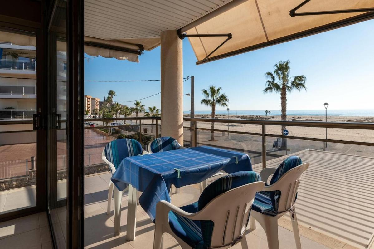 AT118 Solarium Mar — hotel in Torredembarra
