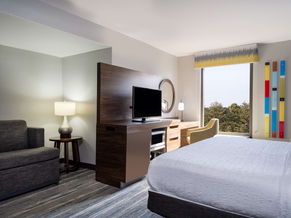Hampton Inn Peachtree Corners Norcross - photo 12