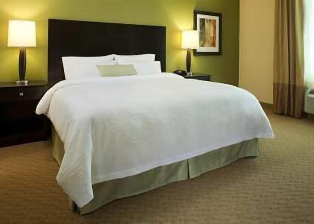 Hampton Inn Magnolia - photo 4