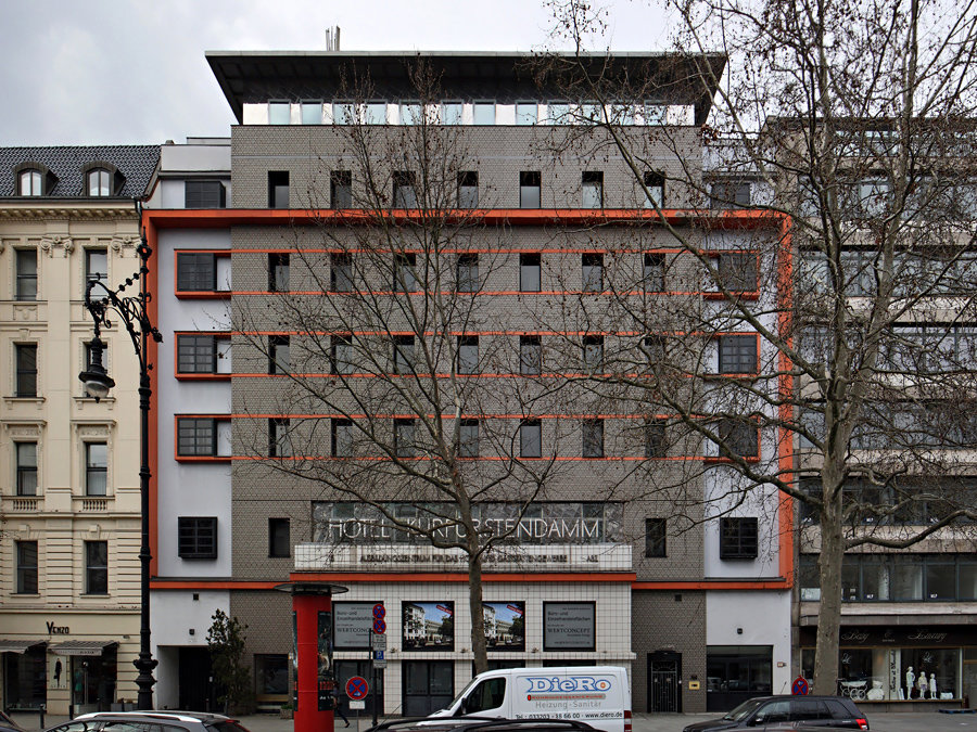 Kurf rstendamm am Adenauerplatz — Berlin — photo 2