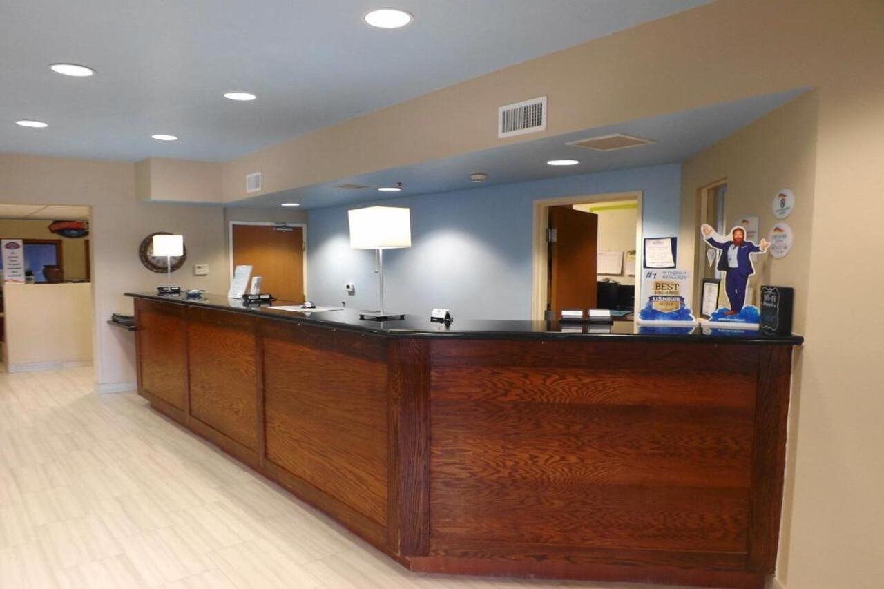 Baymont by Wyndham Roswell - photo 11
