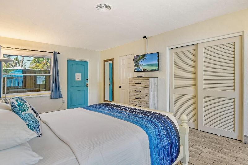 Siesta Key Palms Resort - photo 222