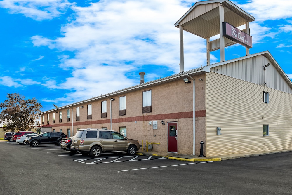 Red Roof Inn Allentown South - photo 40