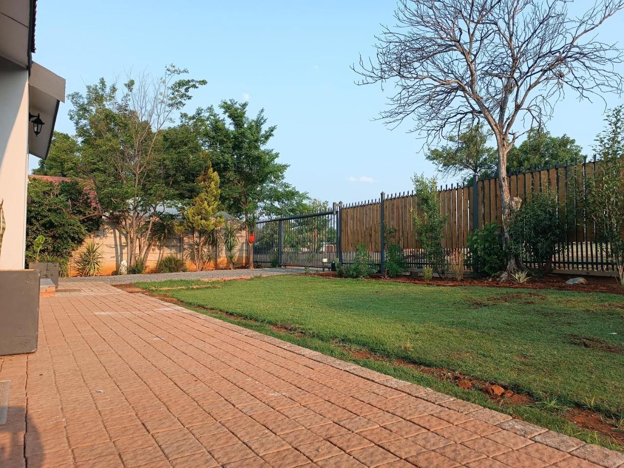 Nini’s guest units — Bloemfontein — photo 2