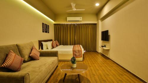 The Weekend Address in Surat, India