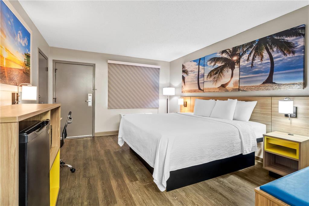 Days Inn by Wyndham Jacksonville NC - photo 21