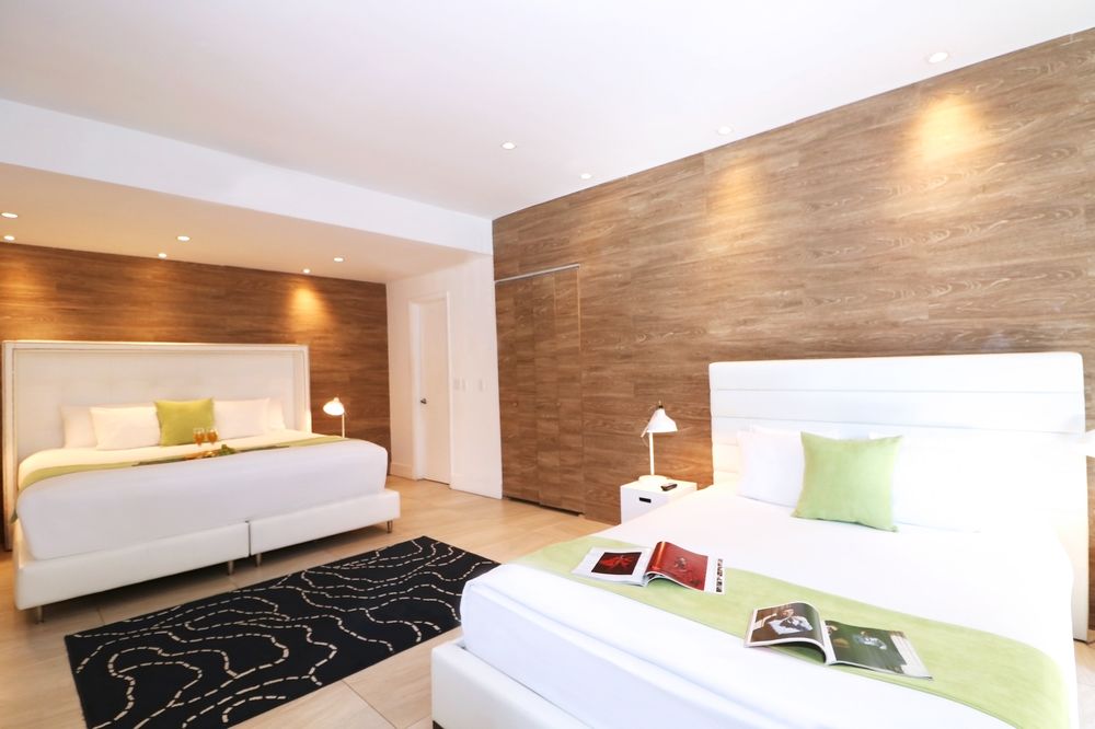 Chesterfield Hotel & Suites - photo 7