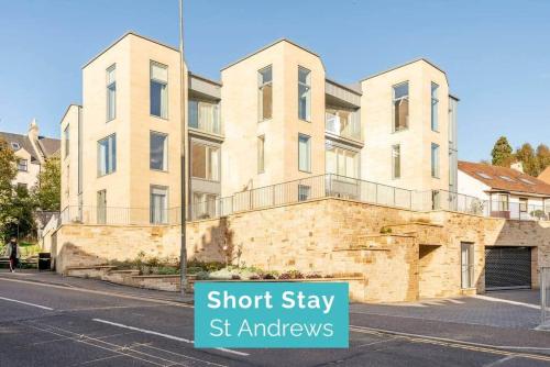 Lade Braes Apartments No 22D — 4-Star Luxury Hotel in Saint Andrews, United Kingdom