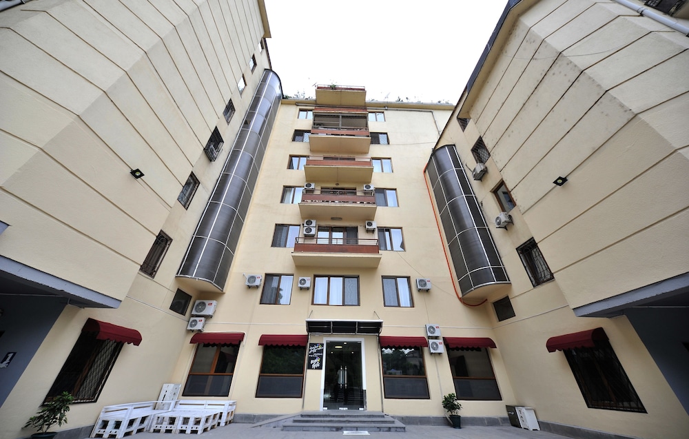 Boho Tiflis Hotel — Tbilisi — photo 3