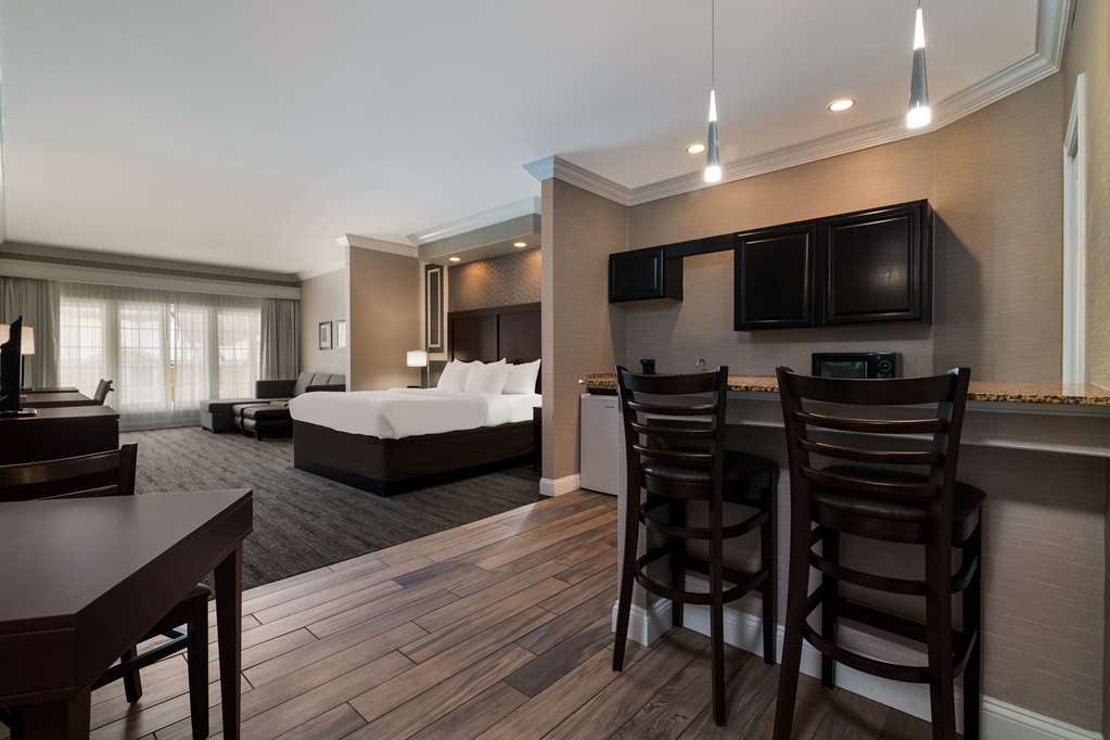 Comfort Inn & Suites Plattsburgh Morrisonville - photo 10