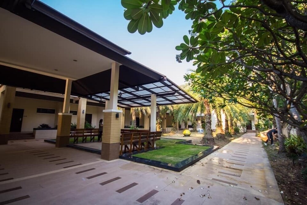 Leelawalai Rest Hotel — Chum Phae