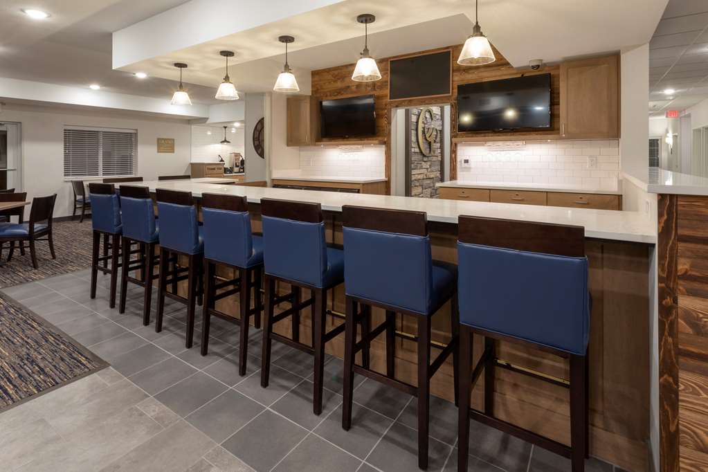 Grandstay Hotel and Suites Milbank - photo 11
