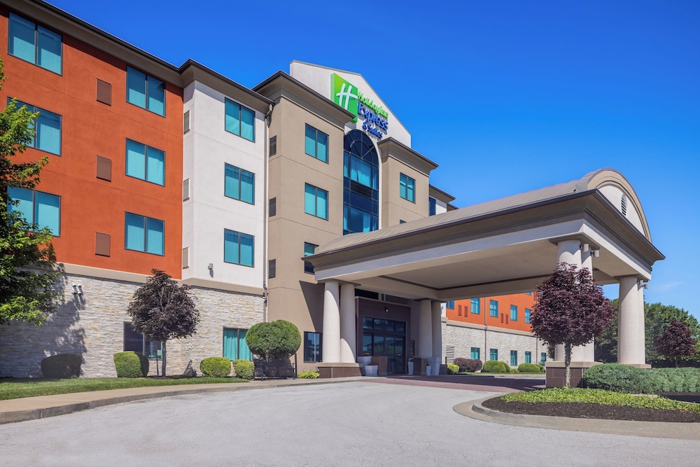 Holiday Inn Express and Suites Kansas City Airport by IHG - photo 64