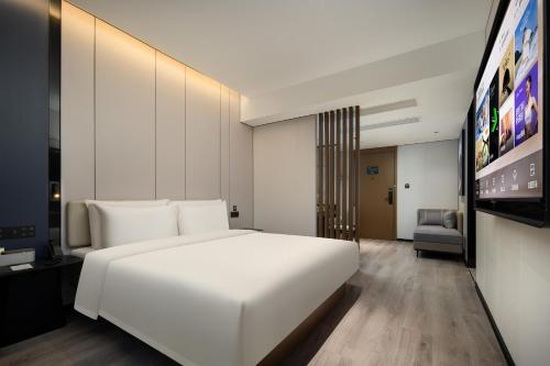 Atour Hotel Sanya Bay Fenghuang Road in Sanya, People's Republic of China