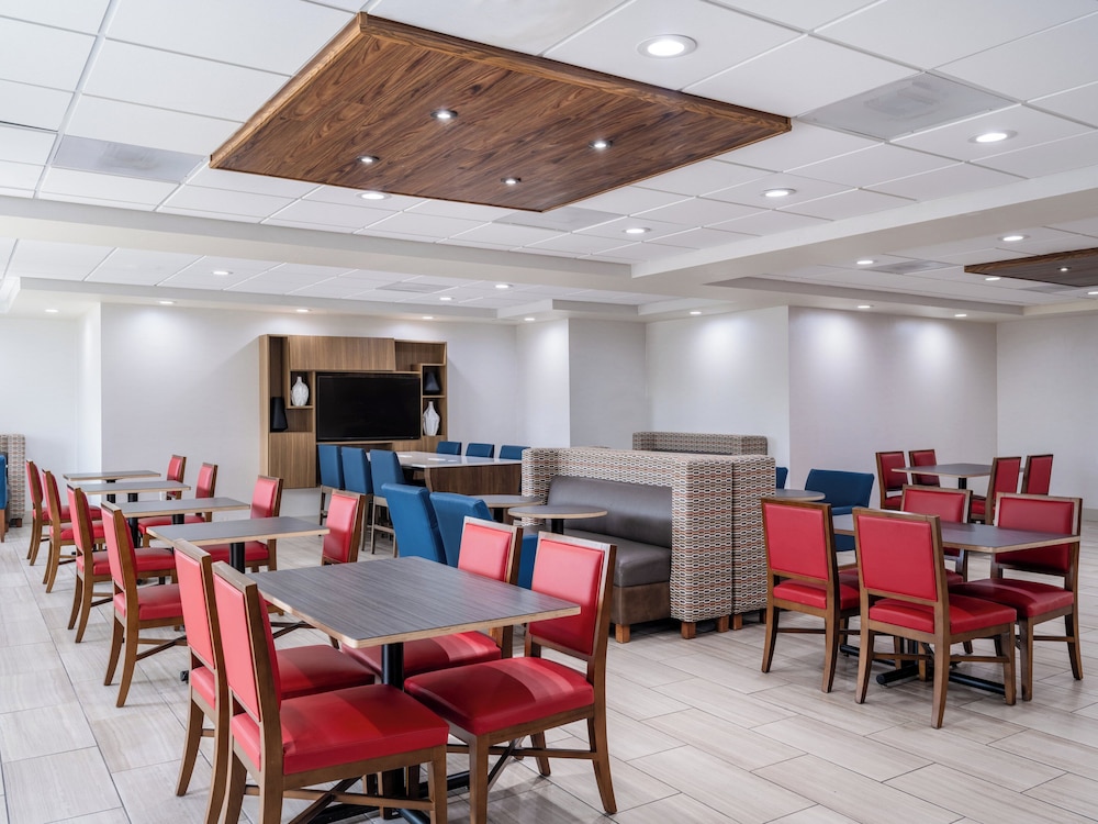 Holiday Inn Express Lodi - photo 31