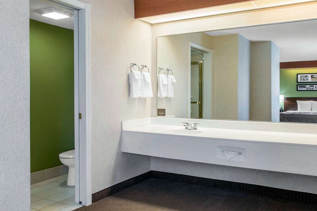 Sleep Inn & Suites Oregon Toledo - photo 20