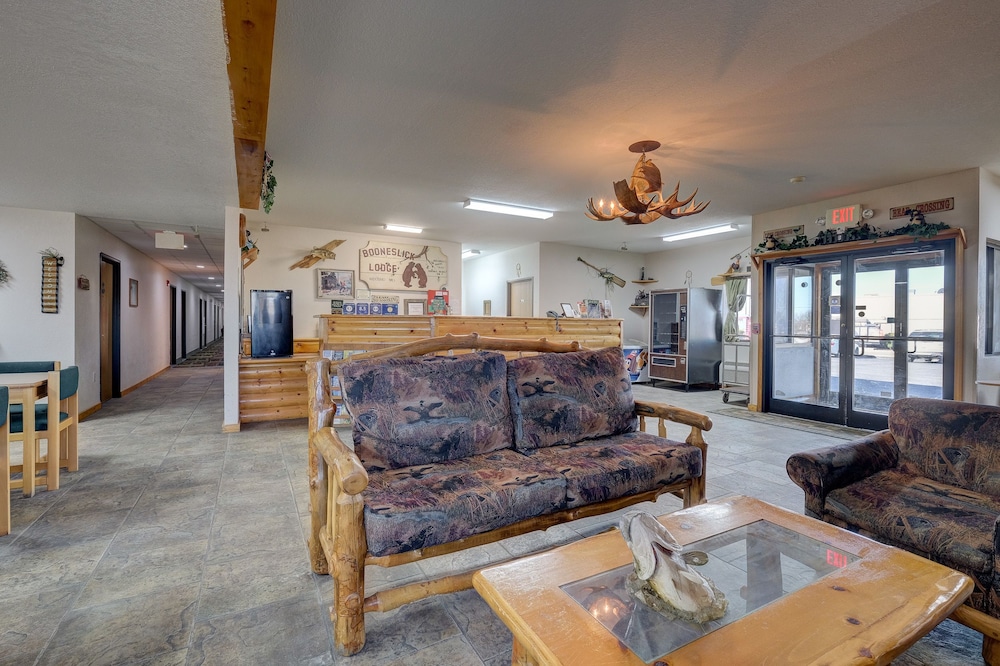 Booneslick Lodge of Neosho - photo 10