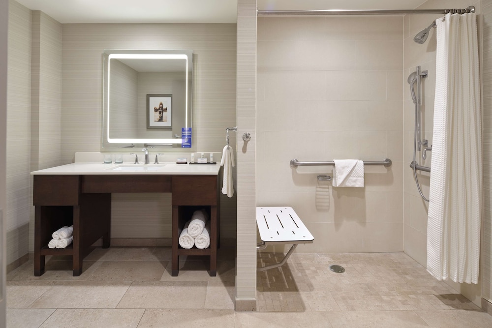 Embassy Suites By Hilton Oahu Kapolei - photo 30