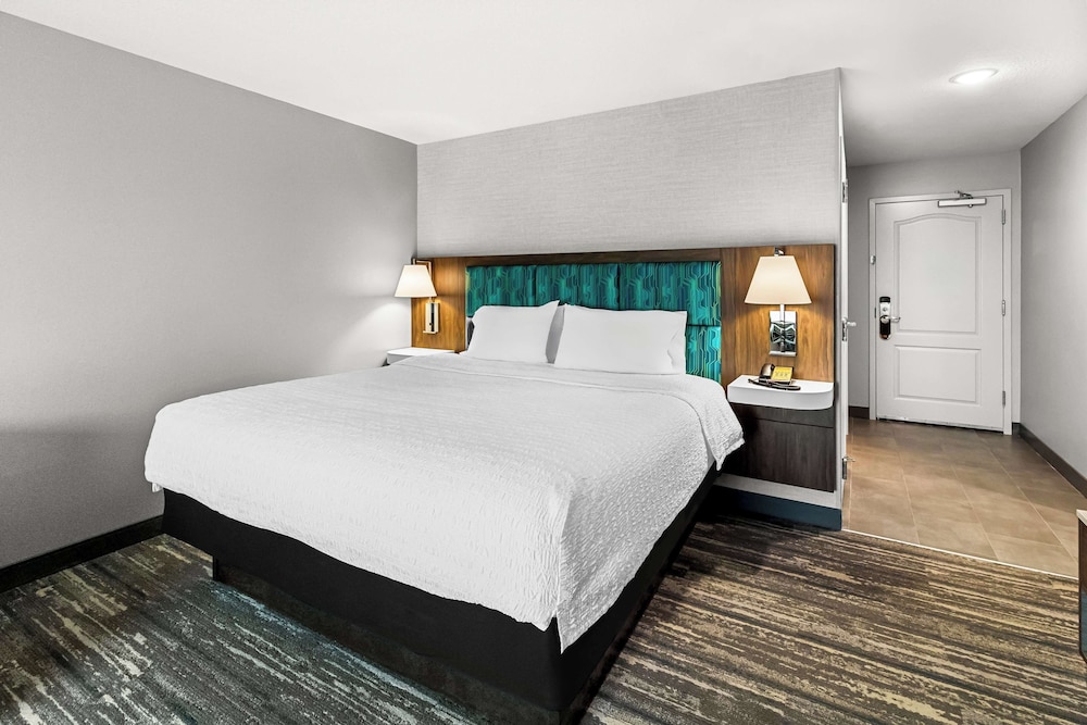 Hampton Inn by Hilton Dayton South - photo 13