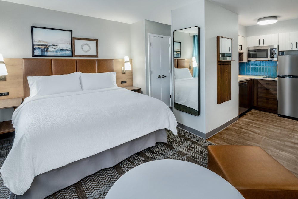 Staybridge Suites Denver Cherry Creek by IHG - photo 9