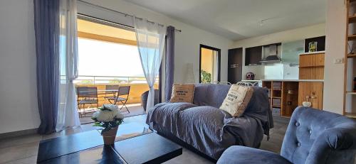 T3 De Standing Vigna Majo Vue Mer Imprenable — Propriano