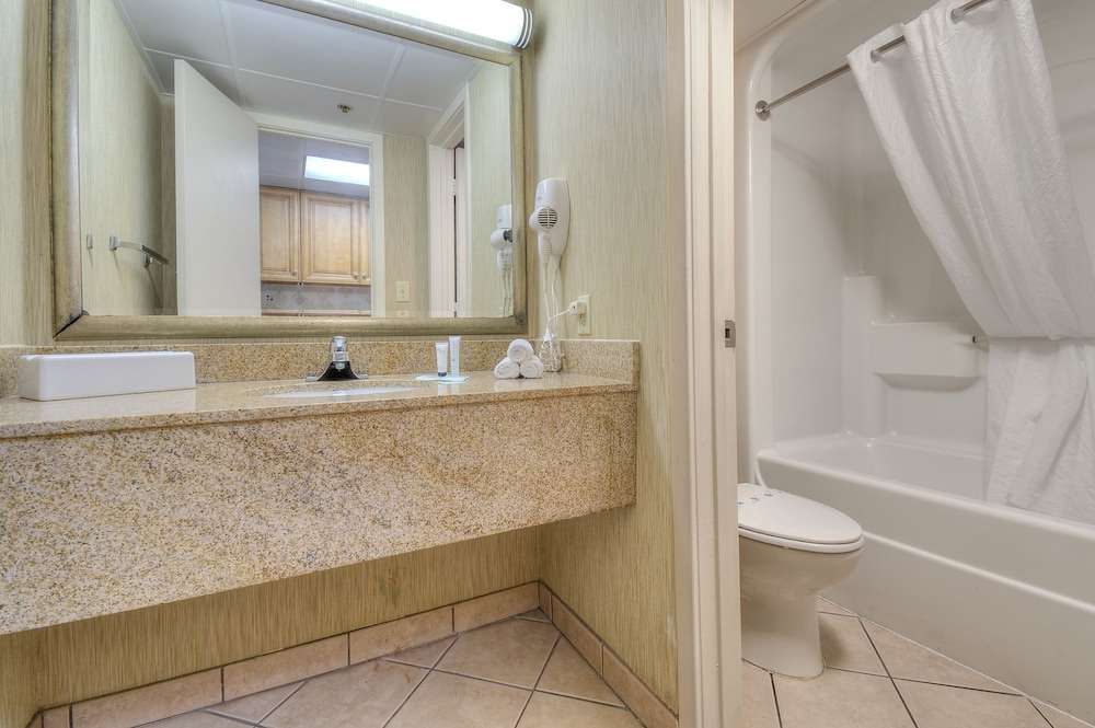 Caribbean Resort by Elliott Bch Rentals - photo 9