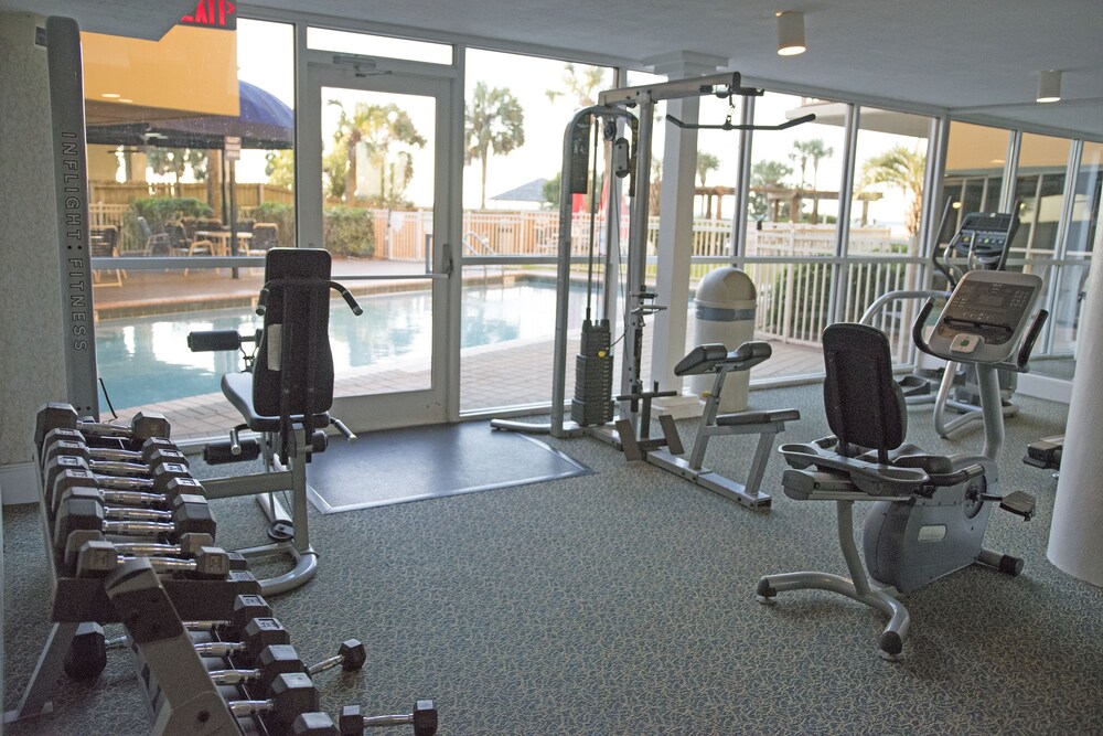 Pelican Beach Resort & Conference Center - photo 41