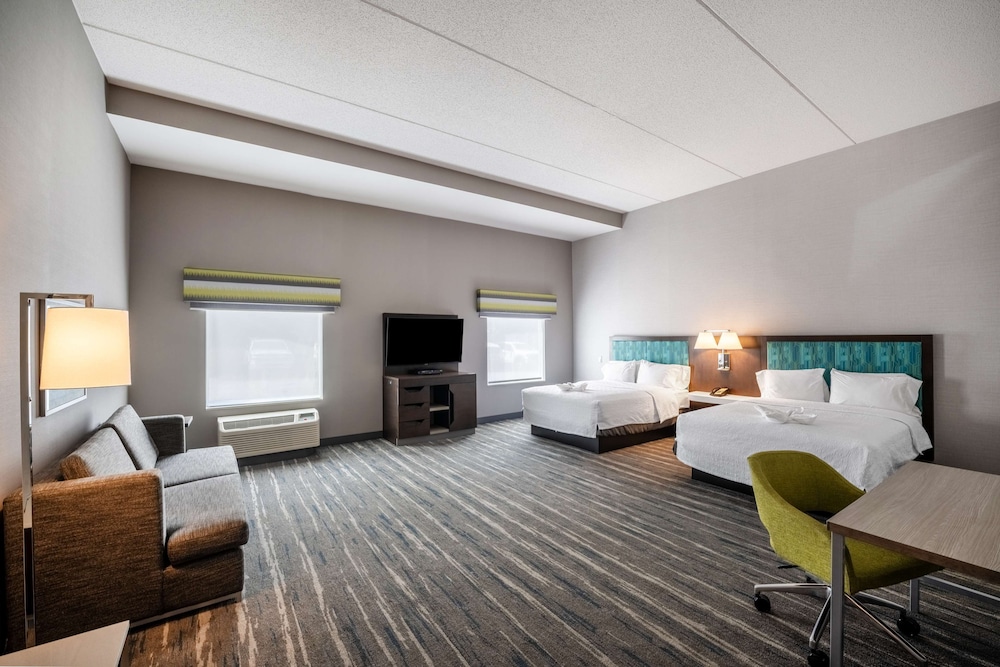 Hampton Inn & Suites Poughkeepsie - photo 14