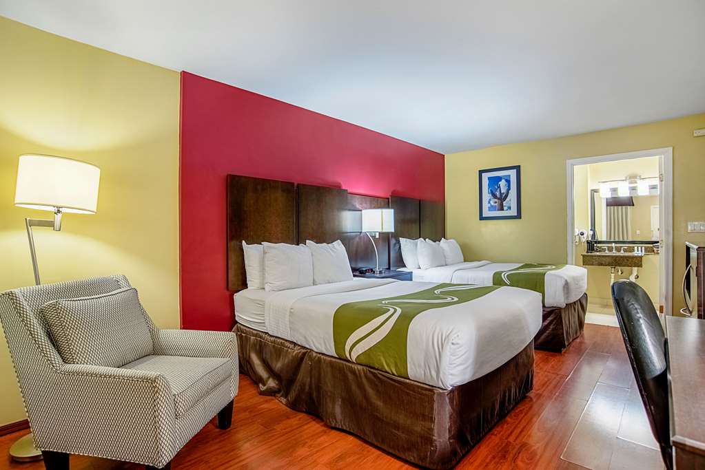 Quality Inn & Suites Phoenix NW Sun City - photo 15