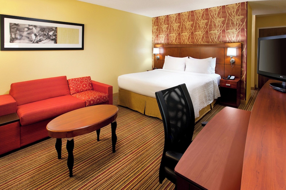 Courtyard by Marriott San Diego Sorrento Valley - photo 8