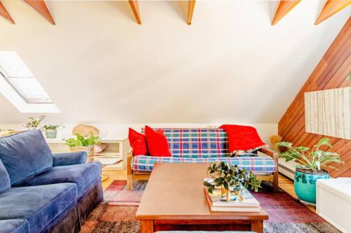 Urban Oasis in Hope Village — 4-Star Luxury Hotel in Providence, United States
