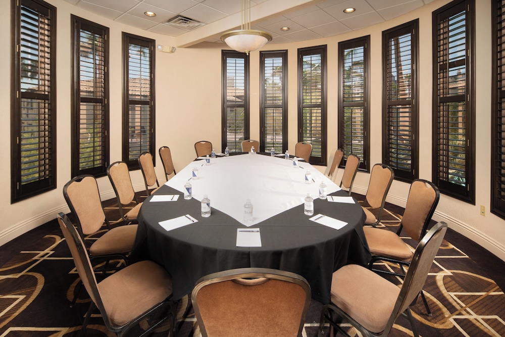 Tuscany Suites & Casino - photo 38