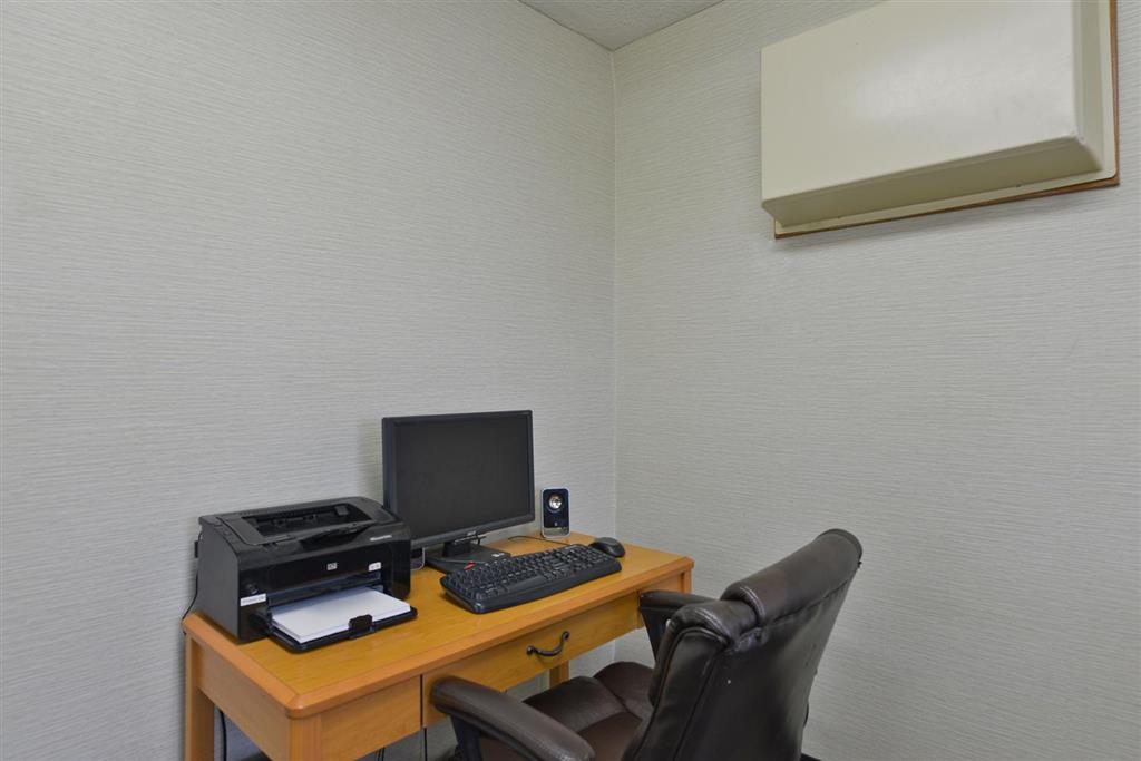 Americas Best Value Inn & Suites Bismarck - photo 20