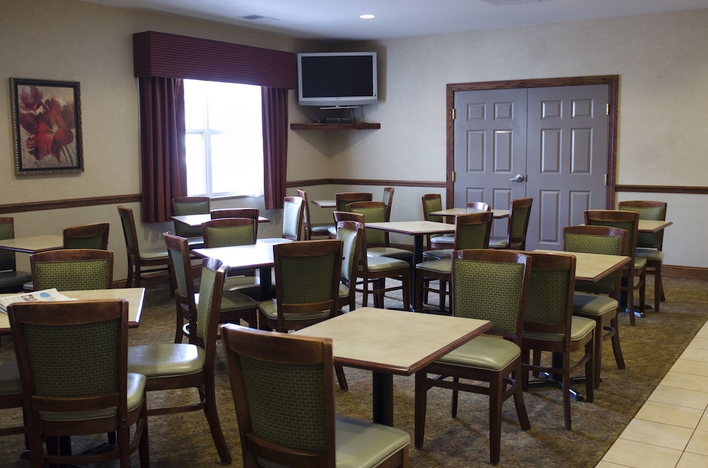 Country Inn & Suites by Radisson Ithaca NY - photo 39