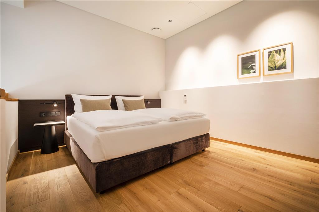 Bed Maisonette Suite