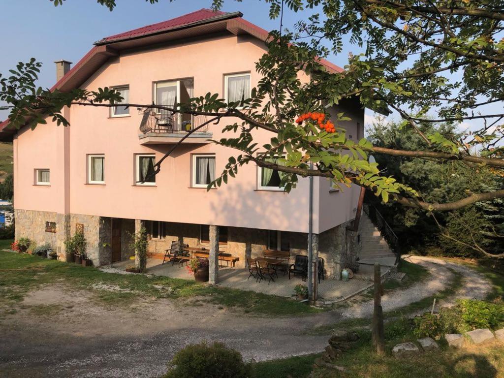 Agroturystyka Kapellanka Kraina Wygasłych Wulkanow — 4-Star Luxury Hotel in Wojcieszow, Poland