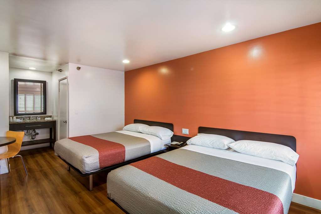 Motel 6 Monterey Park CA - photo 17