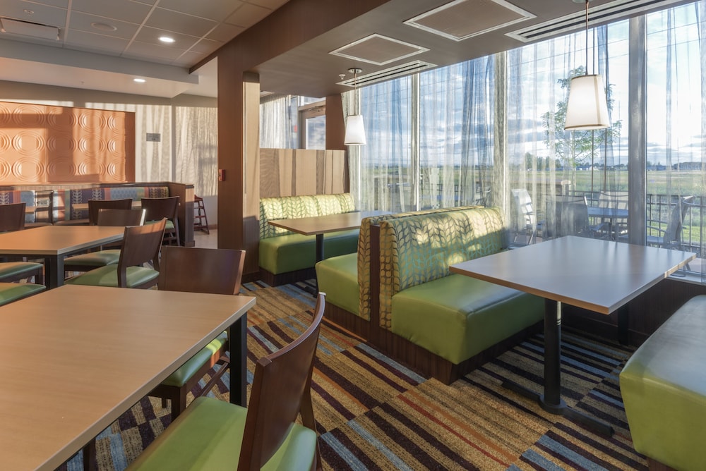 Fairfield Inn and Suites by Marriott Moses Lake - photo 32