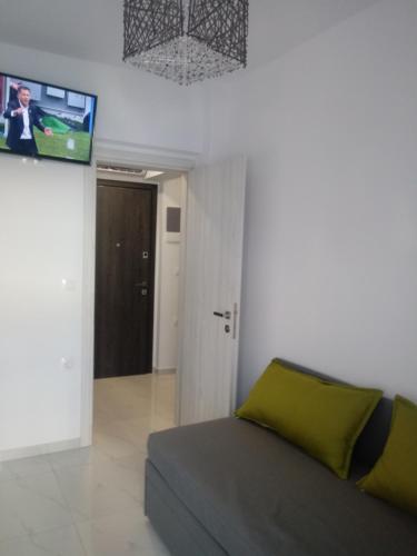 Girni Stil in Paralia, Greece