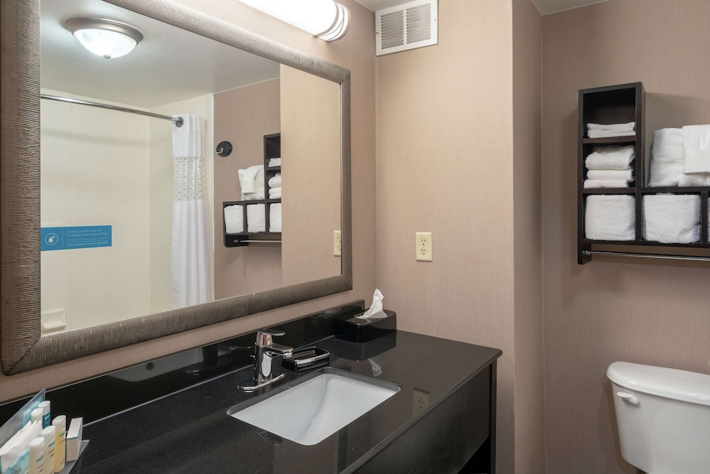 Hampton Inn Dublin - photo 22
