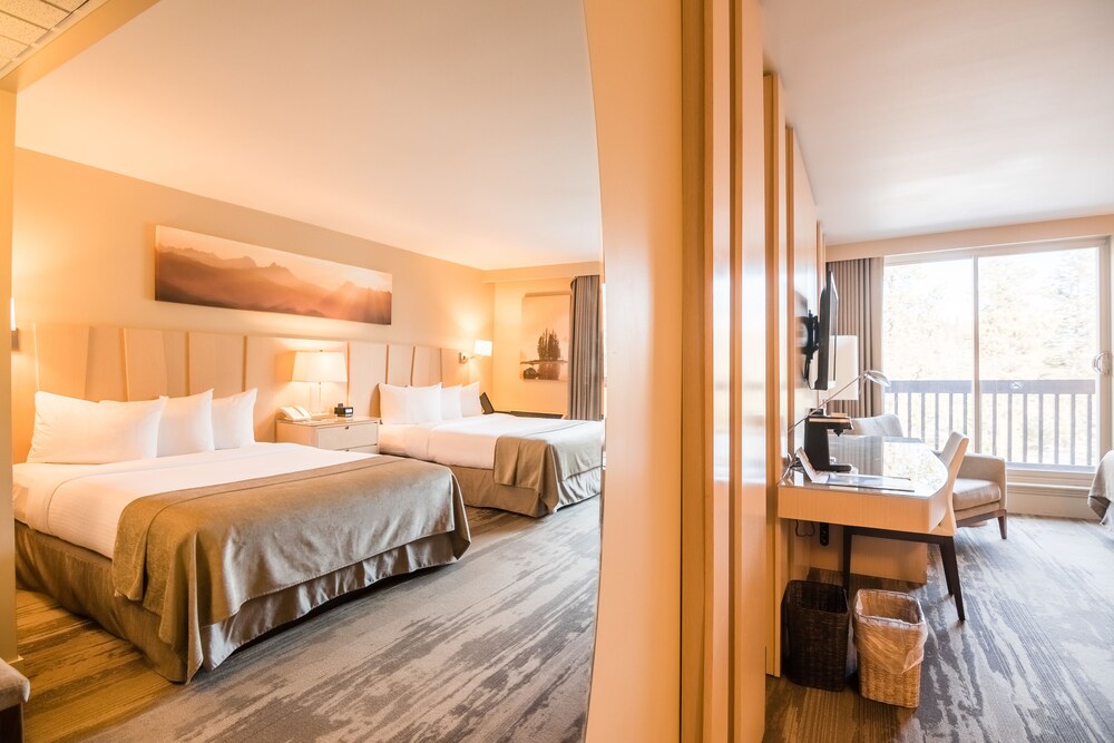 Forest Park Hotel in Unknown City, Canada