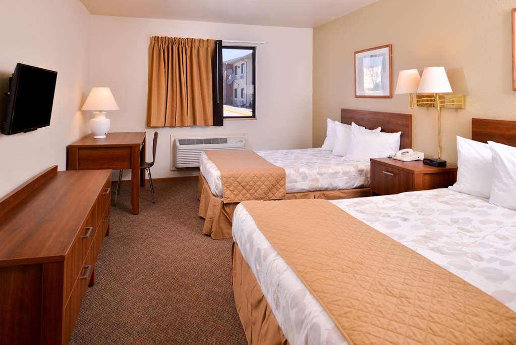Americas Best Value Inn Missouri Valley - photo 14