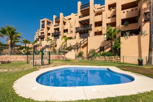 Apartment Coto Real — 4-Star Luxury Hotel in Manilva, Spain