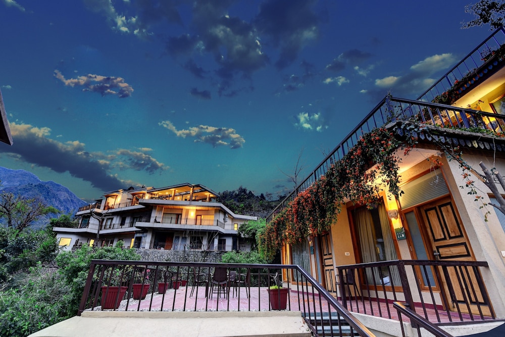 Raga on the Ganges An Amritara Private Hideaway