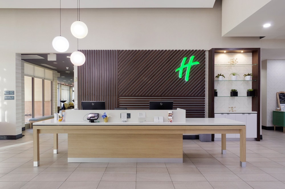 Holiday Inn Hotel & Suites Phoenix Airport By Ihg - photo 2
