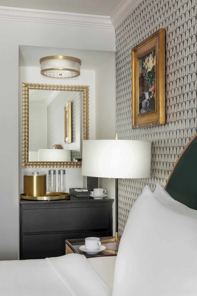 Bourbon Orleans Hotel - photo 8
