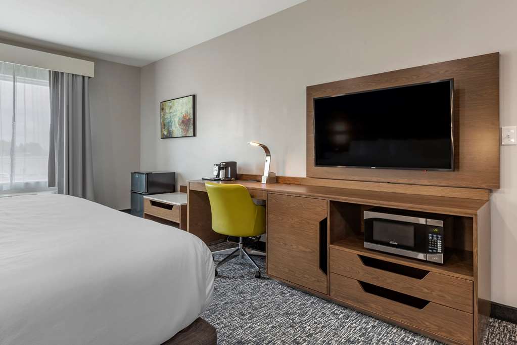 Comfort Suites Greenville Airport - photo 13